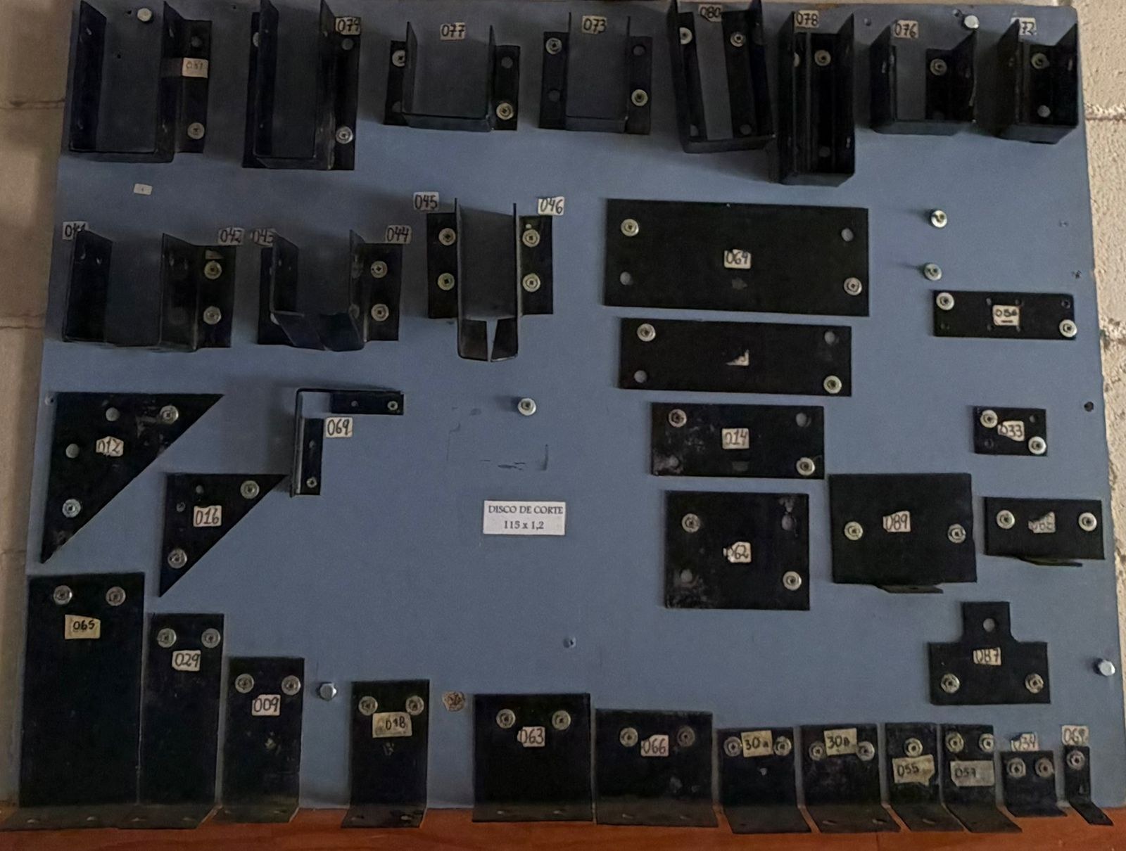 Herrajes y Accesorios